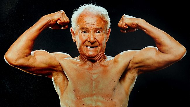 Elderly-Exercise-Bodybuilding