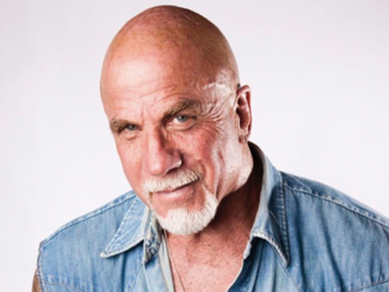 Ric Drasin Fans Praying Ric Drasin Fans Praying