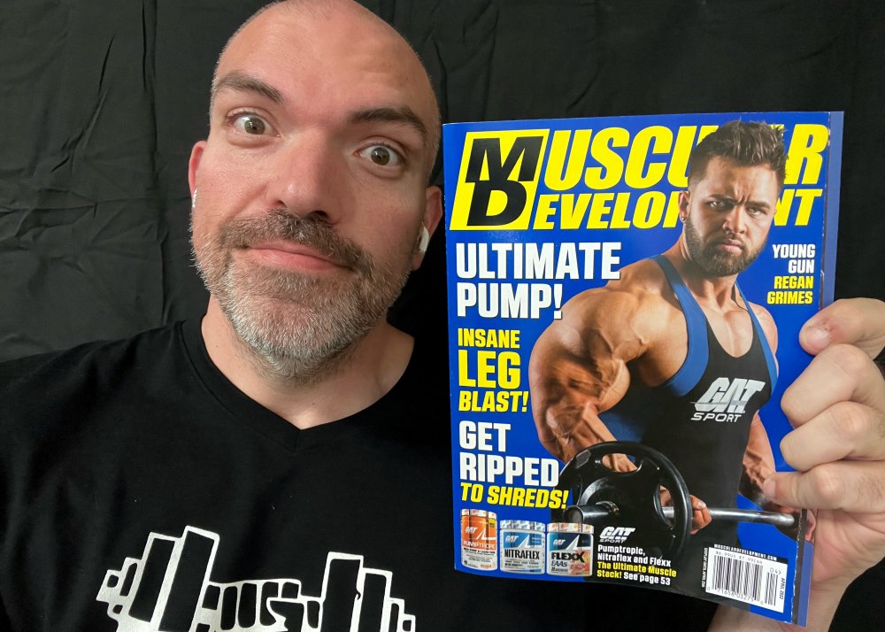 Another Bodybuilder Blocks The Duque