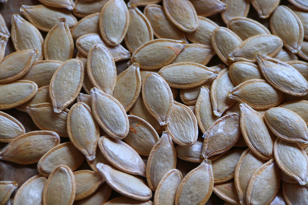 7 Amazing Health Benefits of Pumpkin Seeds 7 Amazing Health Benefits of Pumpkin Seeds