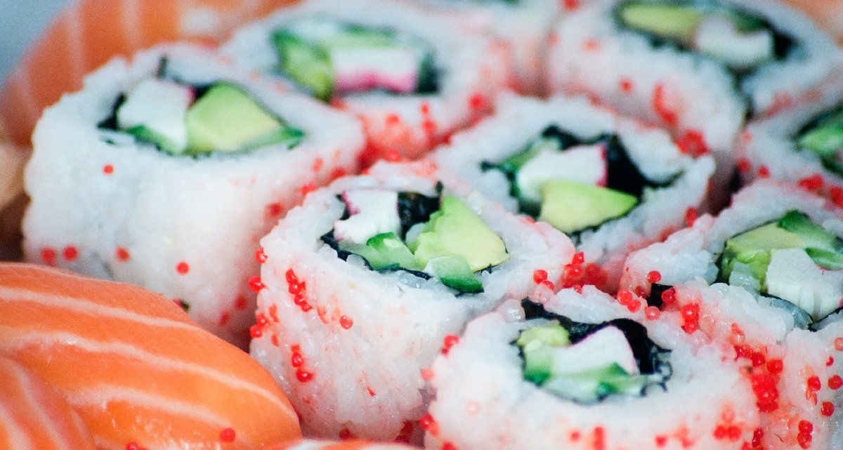 Sushi Selection Pros & Cons: Navigating the Nutritionals of Popular Sushi Varieties Sushi Selection Pros & Cons: Navigating the Nutritionals of Popular Sushi Varieties